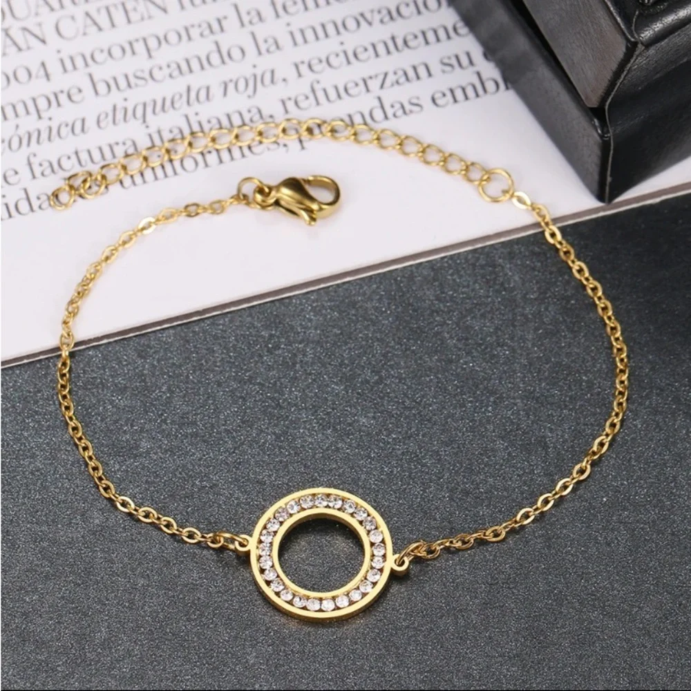 Gold Filled Cubic Zirconia Circle Eternal Bracelet